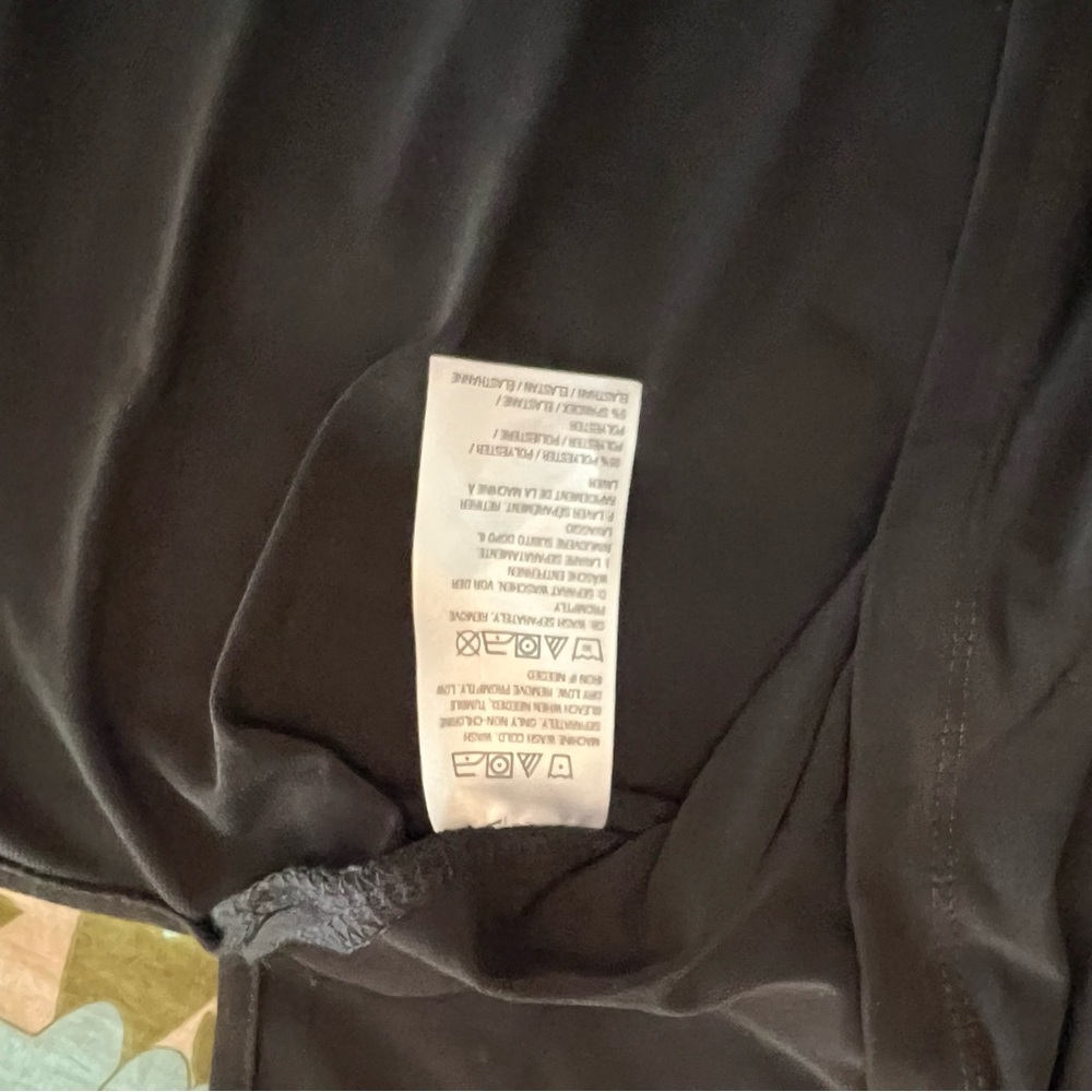 Susan Graver QVC 2 pc trumpet skirt and grommet sleeve top black jersey flowing - Picture 9 of 16